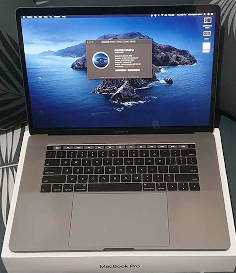 Macbook Pro 2018 15inch cấu hình Core i7/RAM 16GB/SSD 256GB