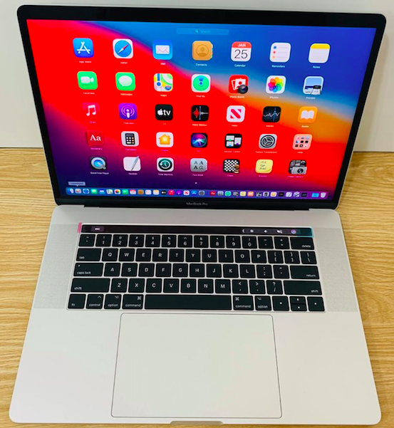 Macbook Pro 2017 15inch cấu hình Core i7/RAM 16GB/SSD 512GB