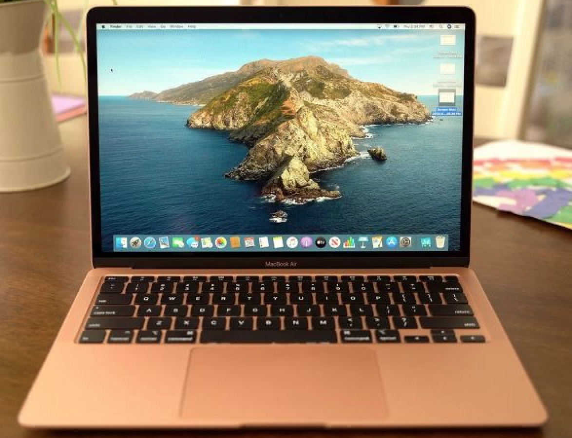 Macbook Air 2020 13inch Core i7 / RAM 16GB / SSD 256GB